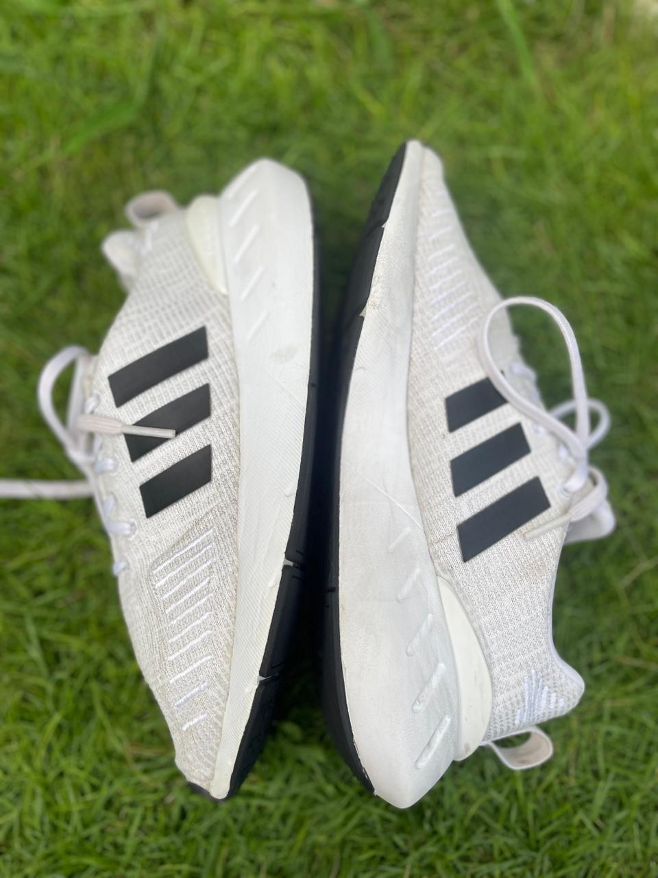 Title: Adidas Swift Run | White Black | Premium Condition