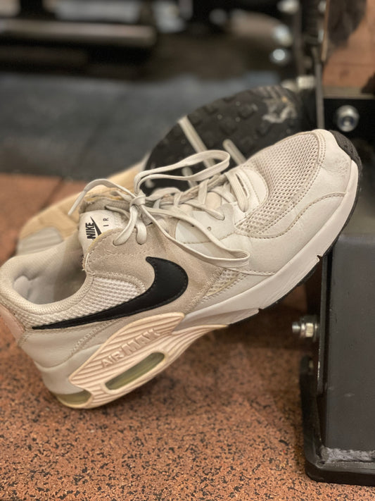 Nike Air Max Excee White Black | Preloved Casual Shoes