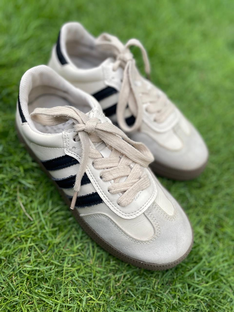 Adidas Samba OG Cream White Black Gum Sole Sneakers