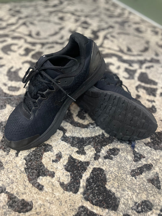 Under Armour Charged Assert Black | Preloved Running Shoes