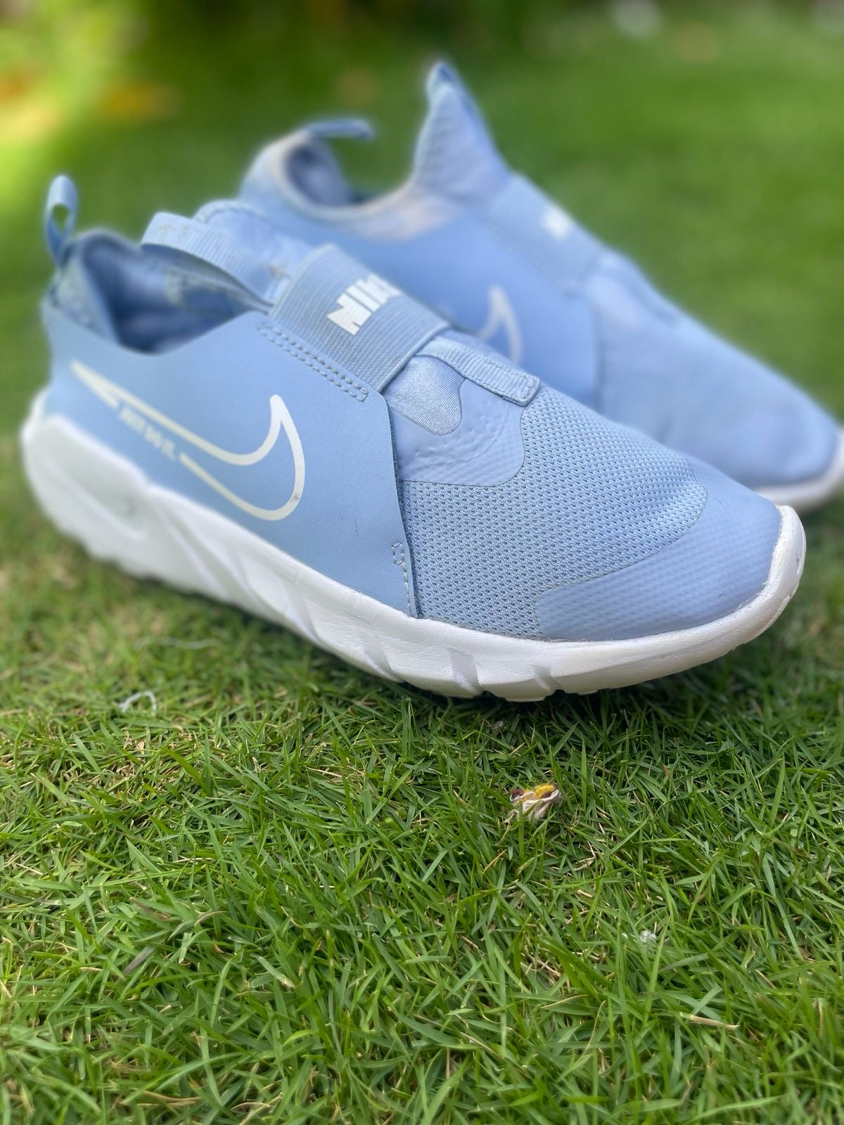 Nike Flex Runner Light Blue White – Slip On – Preloved